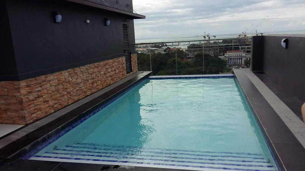 Skymagz 812 At Cityscape Residences Bacolod Exteriör bild